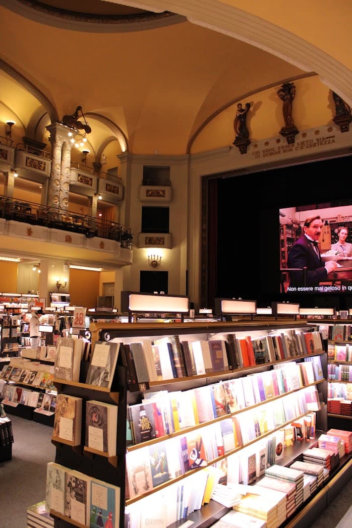 Cine Teatro Odeon de Firenze 